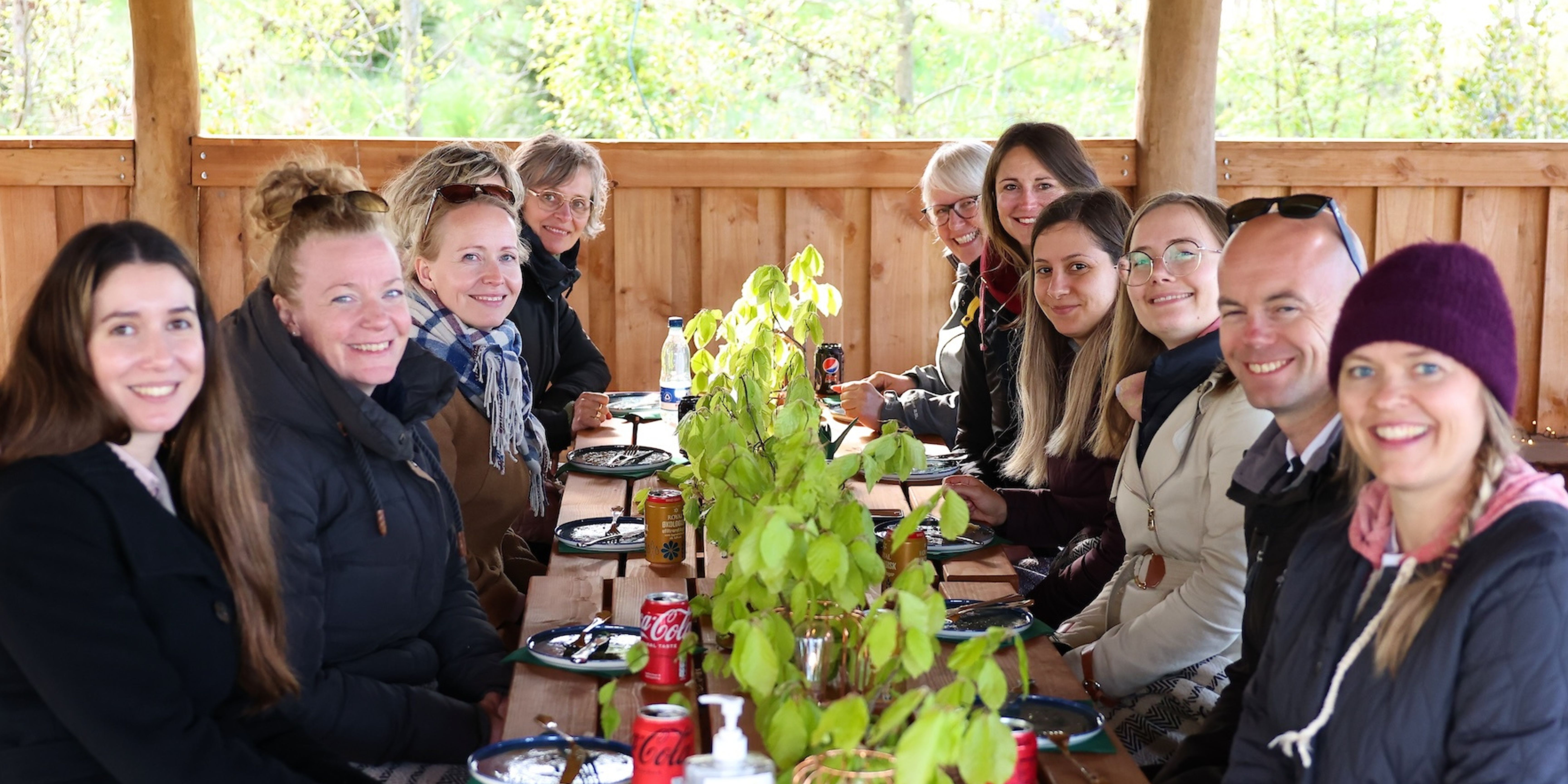 <b>FOF</b> <br>sanketur og frokost over bål</br>